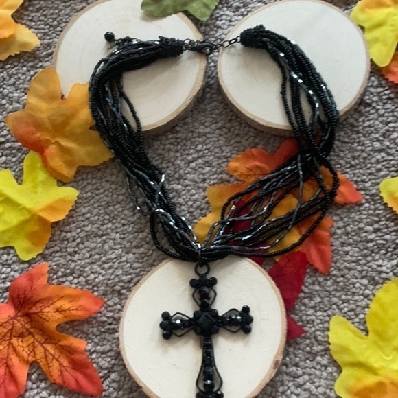 Vintage Jewelry - ONYX CROSS ON BEAUTIFUL BEADED CHAIN